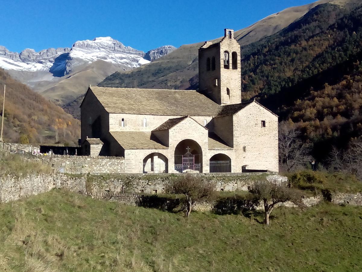 Albergue El Ultimo Bucardo Линас-де-Брото Экстерьер фото